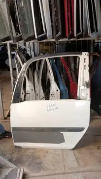 Skoda Roomster Sol Ön Kapı çıkma parça