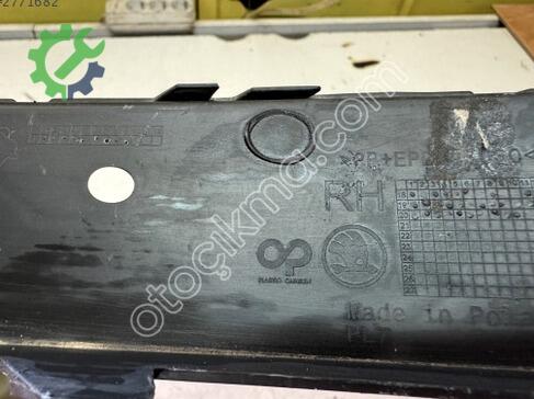 Skoda Superb Tampon Izgarası çıkma parça