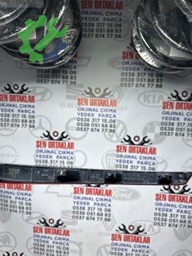Skoda Superb Tampon Reflektörü 3V5945106 çıkma parça