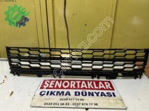 SKODA SUPERB ORİJİNAL TAMPON ORTA IZGARA