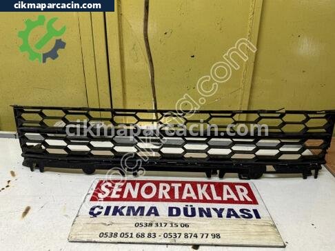 Skoda Superb Tampon Izgarası çıkma parça