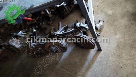 Nissan Skystar Taşıyıcı çıkma parça