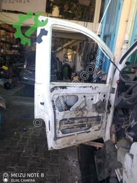 Mercedes-Benz Vito Sol Ön Kapı çıkma parça