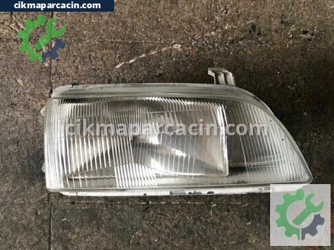 Suzuki Swift Sağ Ön Far çıkma parça