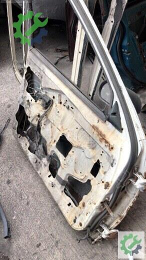Suzuki Swift Sol Ön Kapı çıkma parça