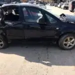 Suzukı SX4 sağ ön kapı