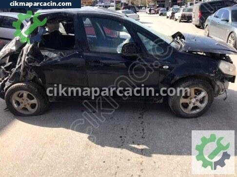 Suzuki SX4 Sağ Ön Kapı çıkma parça