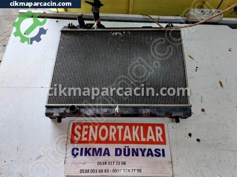 Suzuki Swift Su Radyatörü çıkma parça