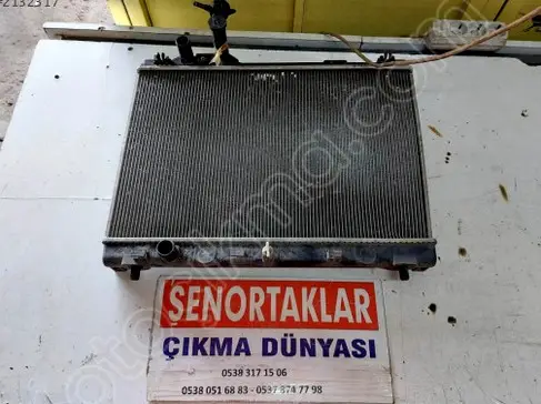 Suzuki Swift Su Radyatörü çıkma parça