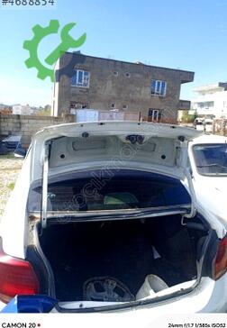 Renault Symbol Bagaj Kapağı çıkma parça