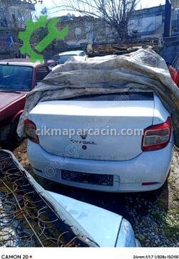 Renault Symbol Bagaj Kapağı çıkma parça