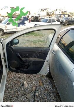 Renault Symbol Sağ Ön Kapı çıkma parça