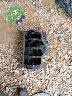 Renault R 12 Blok çıkma parça