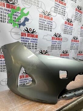 Toyota Auris Ön Tampon 52119-02A20 çıkma parça