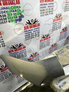 Toyota Auris Arka Tampon 52159 çıkma parça