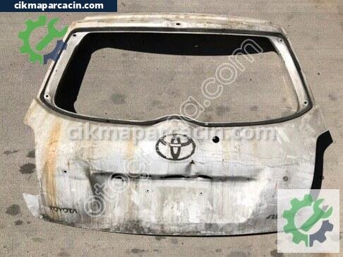 Toyota Auris Bagaj Kapağı çıkma parça