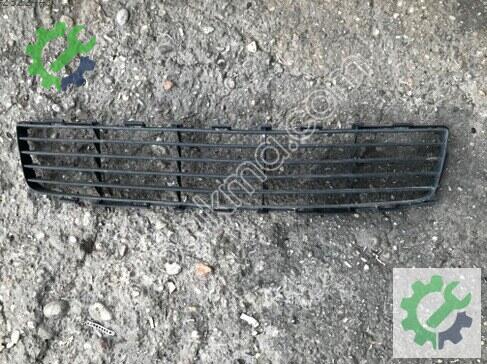 Toyota Auris Tampon Izgarası çıkma parça