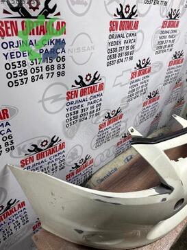 Toyota Auris Ön Tampon 52119-02A90 çıkma parça