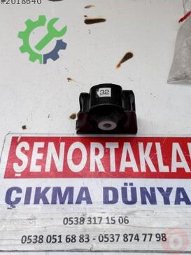 Toyota Auris Motor Takozu 12361-28240 çıkma parça