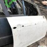Toyota Auris Sağ Ön Kapı Beyaz 2007-2012