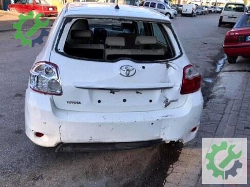 Toyota Auris çıkma parça