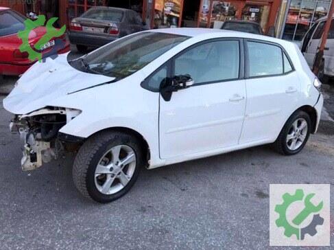 Toyota Auris çıkma parça