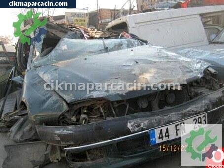 Toyota Avensis Sis Çerçevesi çıkma parça