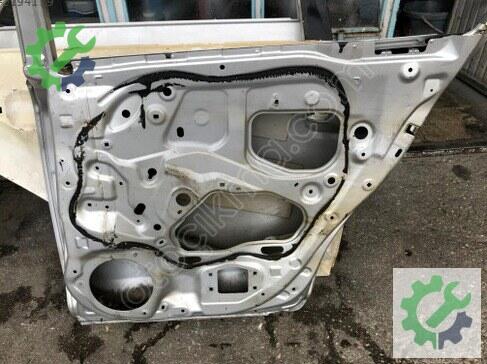 Toyota Avensis Sağ Arka Kapı 2009-2017 çıkma parça