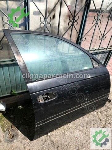 Toyota Avensis Sağ Ön Kapı 1997-2001 çıkma parça