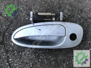 Toyota Avensis Sol Ön Kapı Kolu Dış 1998-2002