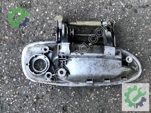 Toyota Avensis Sol Ön Kapı Kolu 1998-2002 çıkma parça