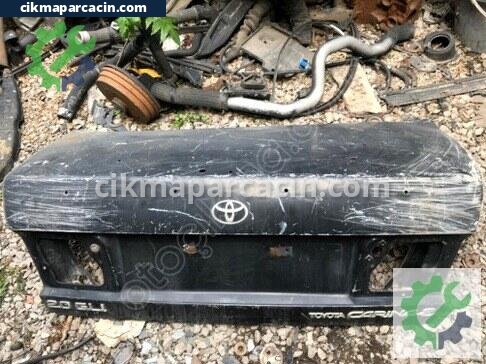 Toyota Carina Bagaj Kapağı çıkma parça