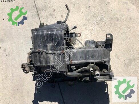 Toyota Carina Kalorifer Kutusu çıkma parça