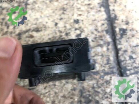 Toyota Carina Klima Kontrol Beyni 886502B210 çıkma parça