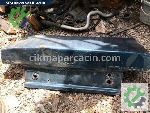 Toyota Corolla Bagaj Kapağı çıkma parça