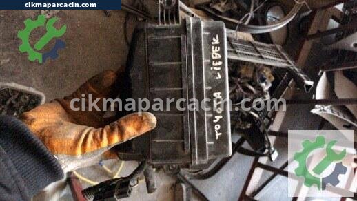 Toyota Corolla Sigorta Kutusu çıkma parça