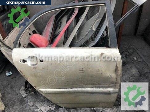 Toyota Corolla Sağ Arka Kapı çıkma parça