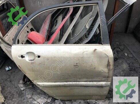 Toyota Corolla Sağ Arka Kapı çıkma parça