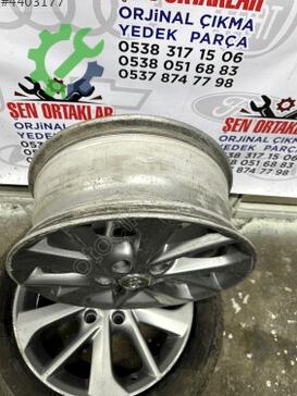 Toyota Auris Çelik Jant çıkma parça