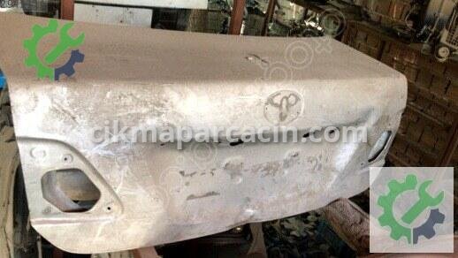 Toyota Corolla Bagaj Kapağı 2007-2012 çıkma parça