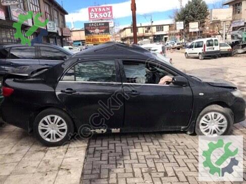 Toyota Corolla çıkma parça