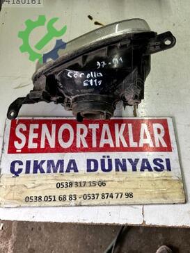 Toyota Corolla Sol Ön Far 20-5252B çıkma parça