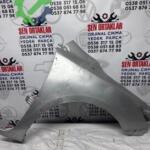 TOYOTA COROLLA E150 ORİJİNAL ÖN SAĞ ÇAMURLUK