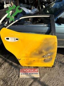 TOYOTA COROLLA E170 SAĞ ARKA KAPI ORJİNAL