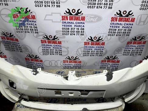 Toyota Corolla Ön Tampon çıkma parça