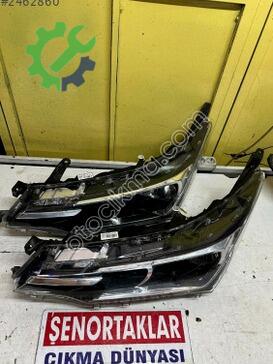 Toyota Corolla Sol Ön Far 81170-02L50-00 çıkma parça