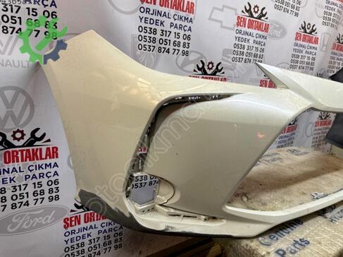 Toyota Corolla Ön Tampon 52119-02Q10 çıkma parça