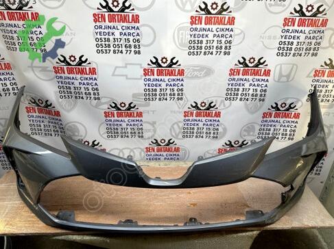 Toyota Corolla Ön Tampon 52119-02Q10 çıkma parça