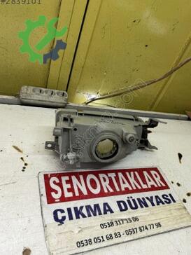 Toyota Corolla Sol Ön Far çıkma parça