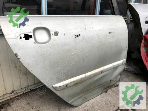 Toyota Corolla Sağ Arka Kapı 2003-2007 çıkma parça
